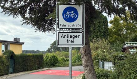 Fahrradstraße Golmer Damm