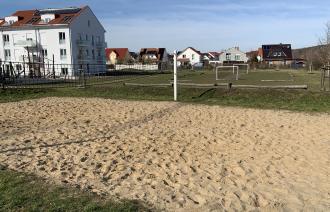 Volleyball- und Fußballfeld