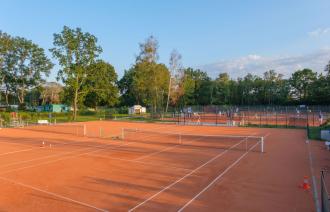 Tennisplatz