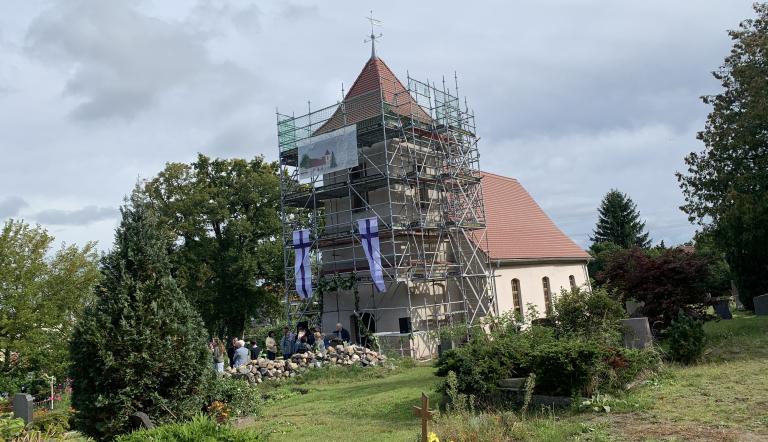 Alte Kirche am Tag der Wiedereröffnung